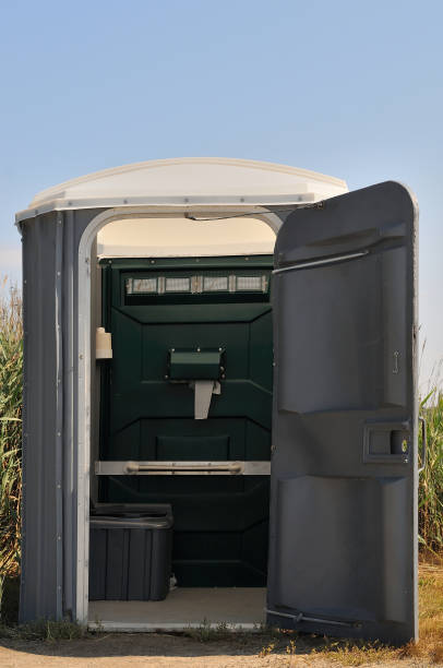 Best Emergency porta potty rental  in Ste Genevieve, MO
